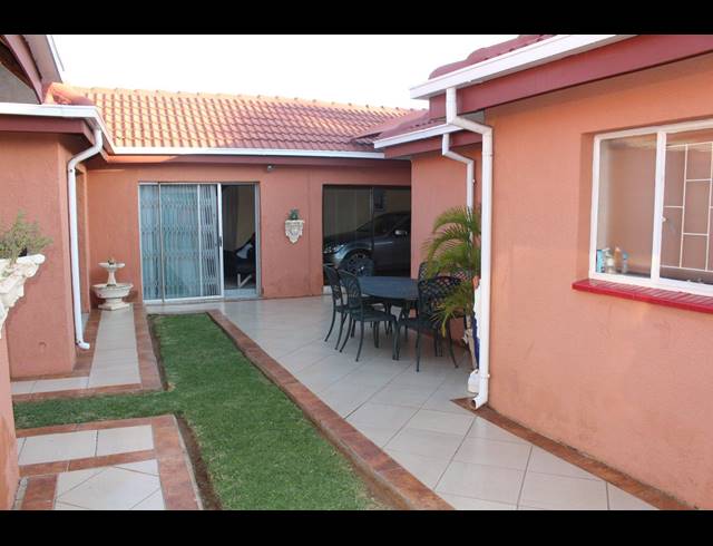 2 BEDROOM HOUSE SOLD IN ANNLIN